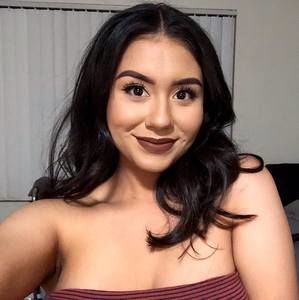 Meet your Posher, Deisy